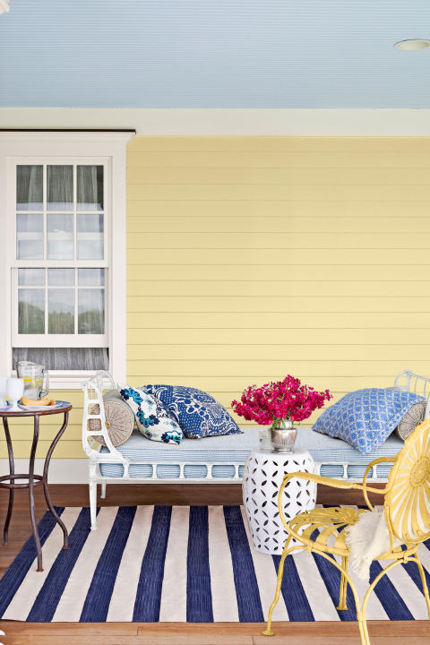 The Art of 'Porching'. Yes, it's a Thing! porching
