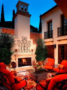 OUTDOOR LIVING MEDITERRANEAN PATIO