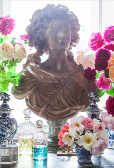 Books We Love: Carolyne Roehms  *At Home In The Garden*