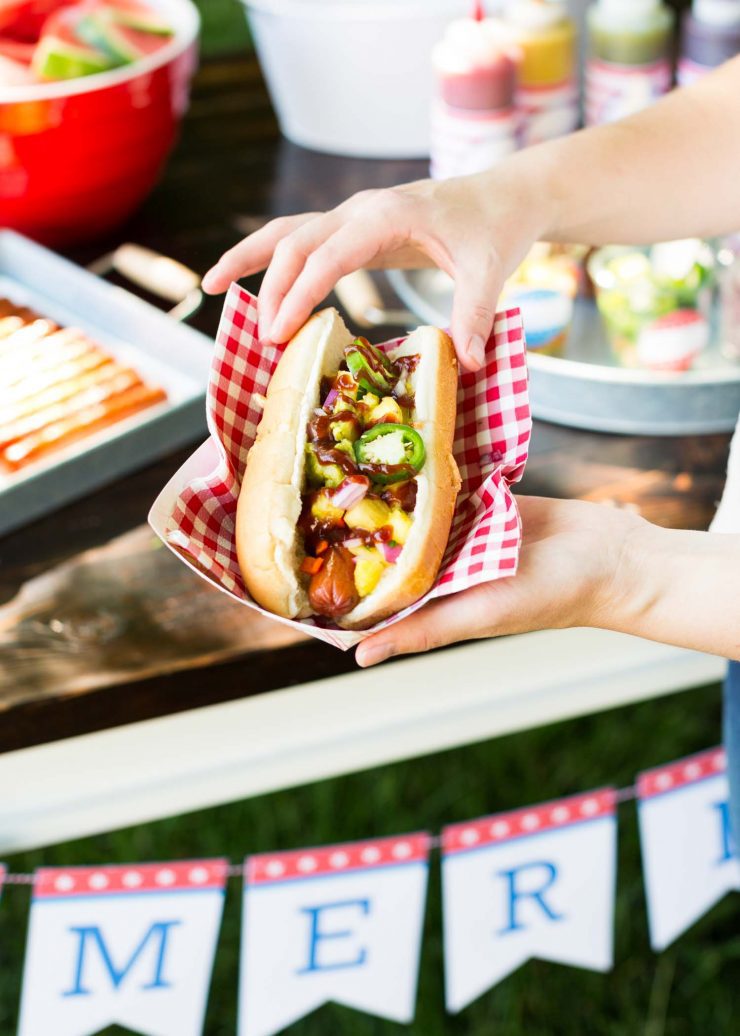 4th of July food ideas, hot dog bar