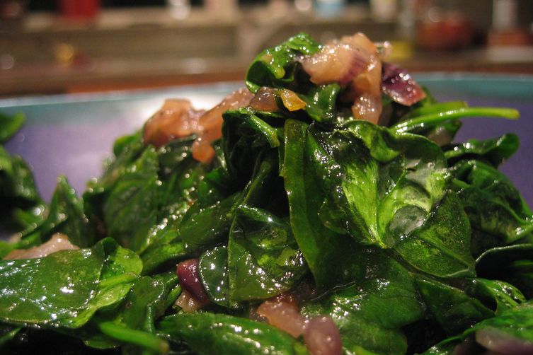 Informal Thanksgiving Dinner: Tabletops & Recipes - Wilted Lettuce Salad