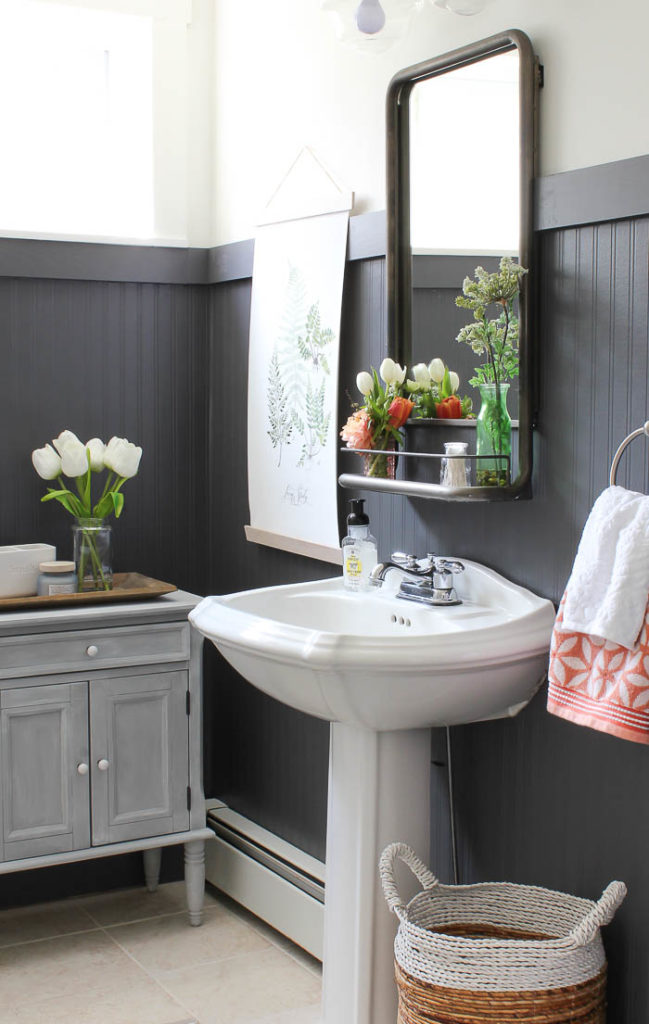 Painted beadboard in bathroom