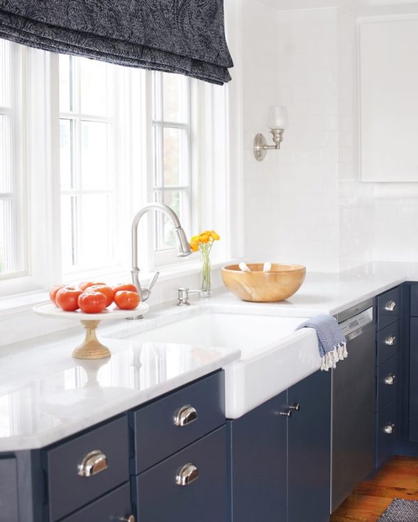 hale navy kitchen cabinets