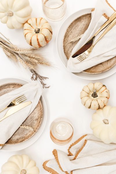 neutral tablescape ideas